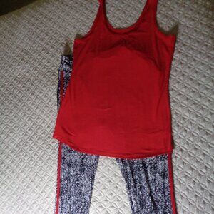 XXL NOBO leggings in black and white with red/black stripe  PLUS  XXL tank top!